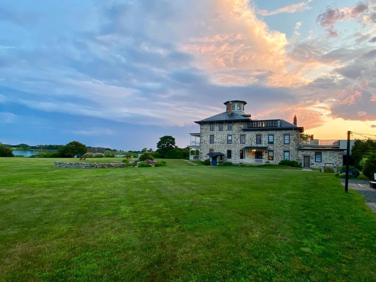 Stone House Inn Little Compton Екстер'єр фото